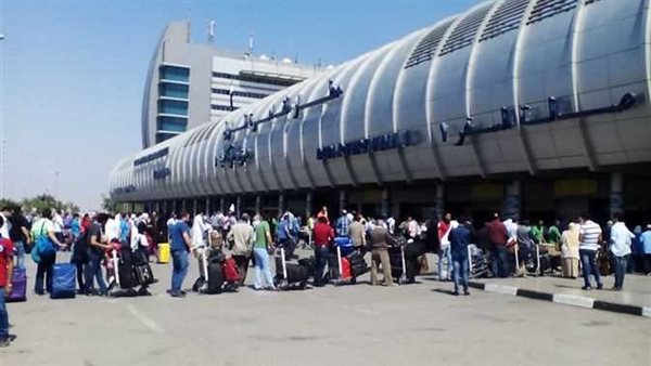 ميناء القاهرة الجوي يكشف حقيقة استهداف أنظمة المطار