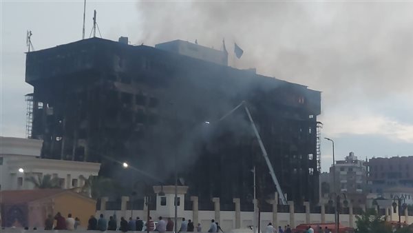 إخماد حريق مديرية أمن الإسماعيلية في 3 ساعات إنجاز