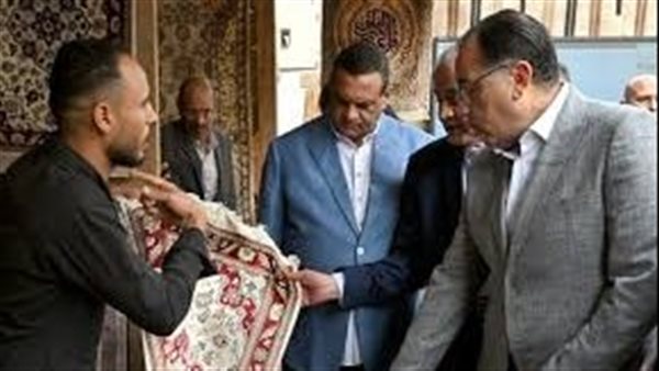 تفاصيل معرض “أيادي مصر” الذي تفقده رئيس الوزراء اليوم