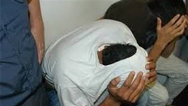 استمرار حبس ميكانيكي لسرقة 3 طلاب تحت تهديد السلاح في الشيخ زايد