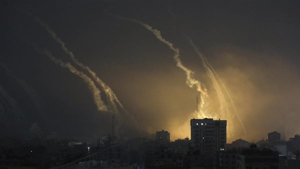 هل تنجح خطة بريطانيا في وقف حرب غزة؟.. خبراء يجيبون
