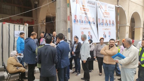 150 ناخب فى الساعات الأولى.. توافد مهندسي بورسعيد على لجان الانتخابات للتجديد النصفي بالنقابة الفرعية